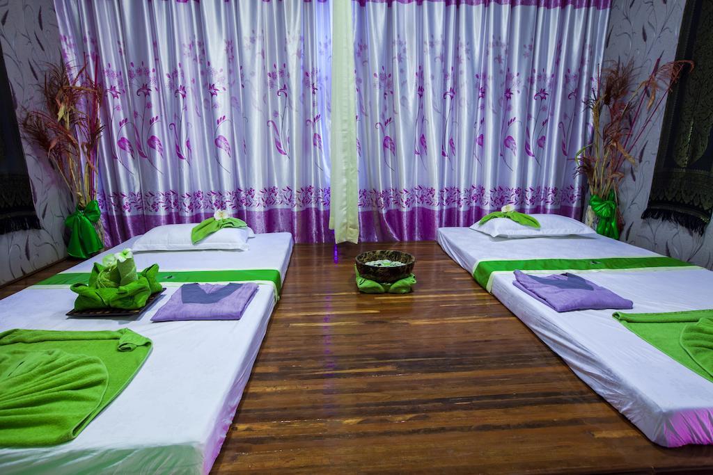 Green Palace Hotel Phnom-Penh Buitenkant foto