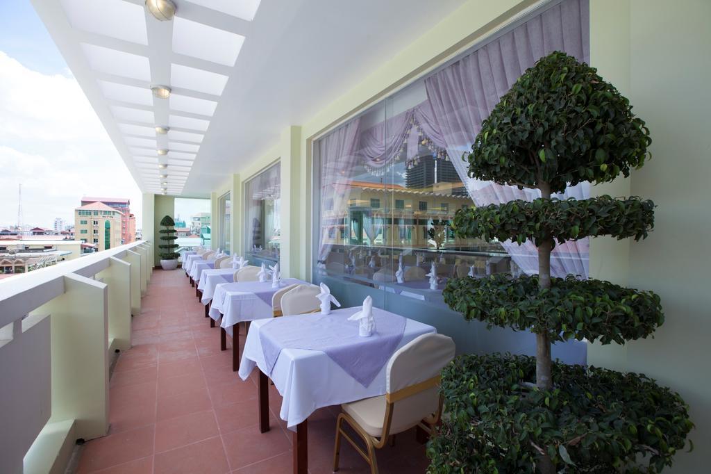 Green Palace Hotel Phnom-Penh Buitenkant foto