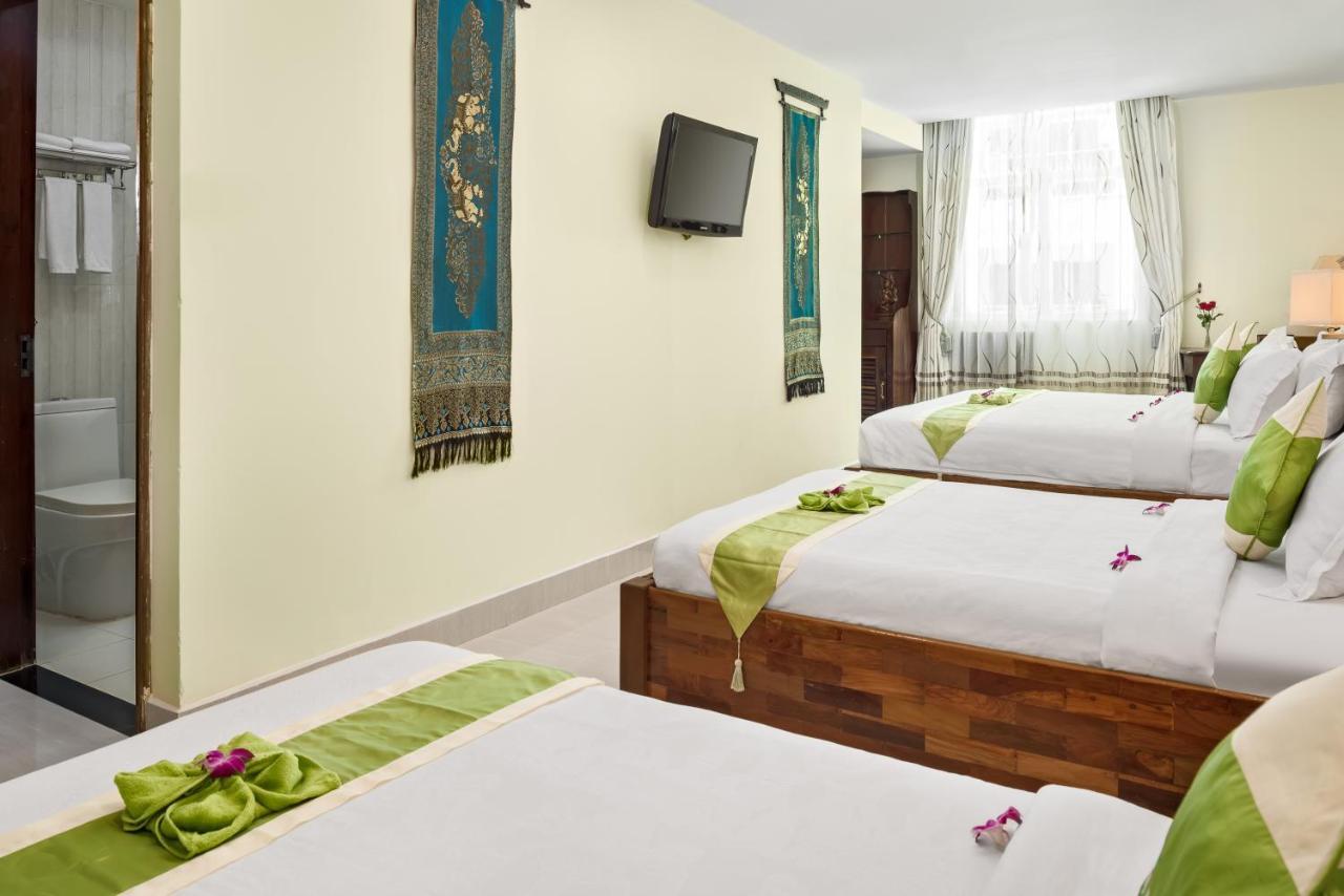 Green Palace Hotel Phnom-Penh Buitenkant foto