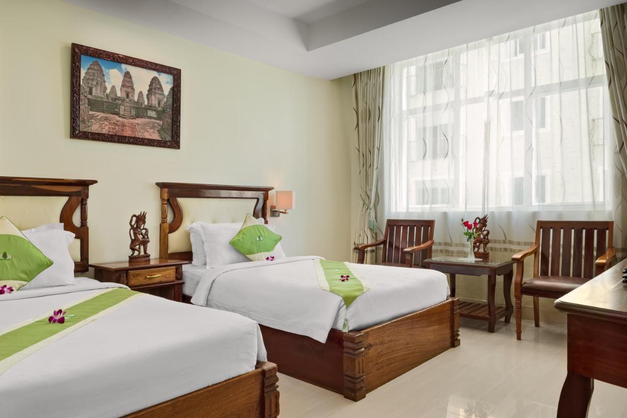Green Palace Hotel Phnom-Penh Buitenkant foto