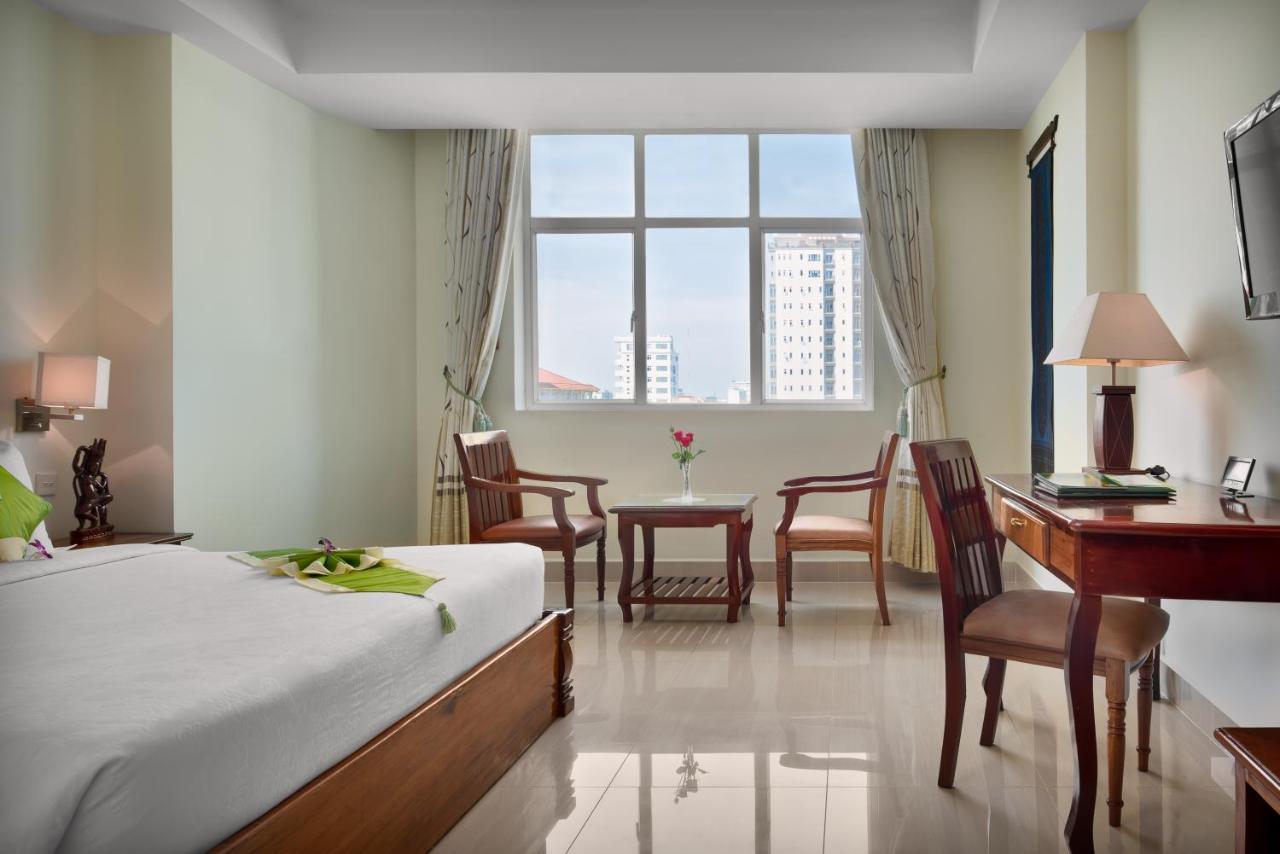 Green Palace Hotel Phnom-Penh Buitenkant foto